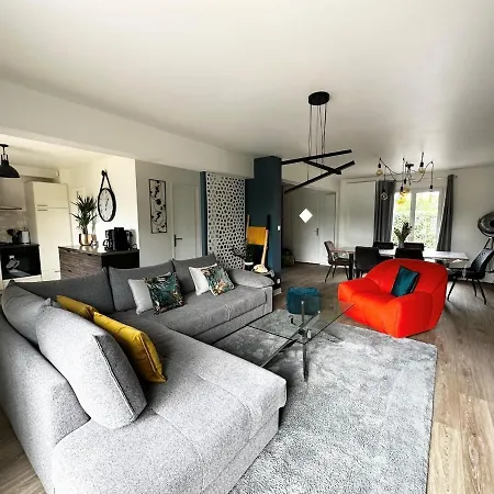 Villa Les Temps Heureux Exclusivement Familles Quimper Exterior foto